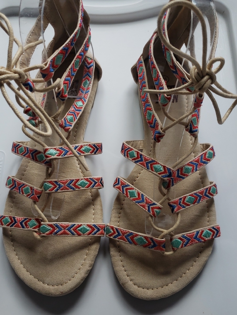 MUK LUKS Beige Gladiator Sandals with Multicolor Embroidered Straps Size 10